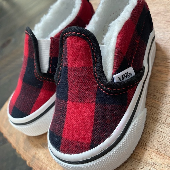 Vans Red and Black Kids Slip-On Sneakers - Picture 9 of 16